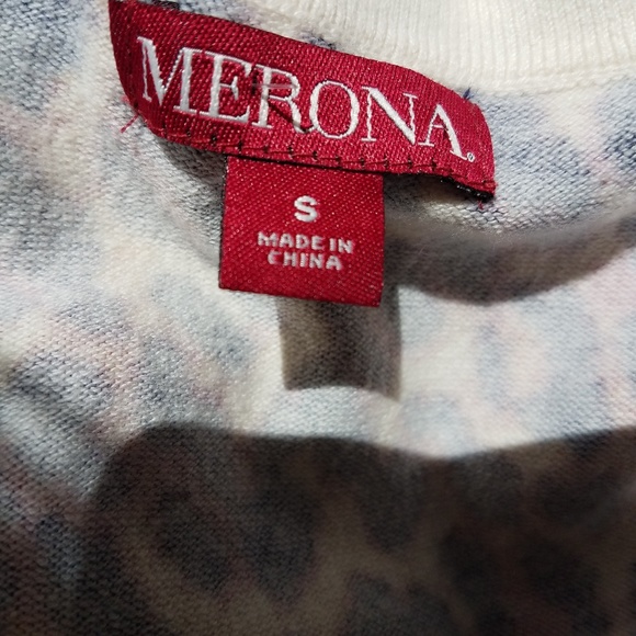 Leopard Print V Neck Button Down Cardigan - Picture 5 of 5